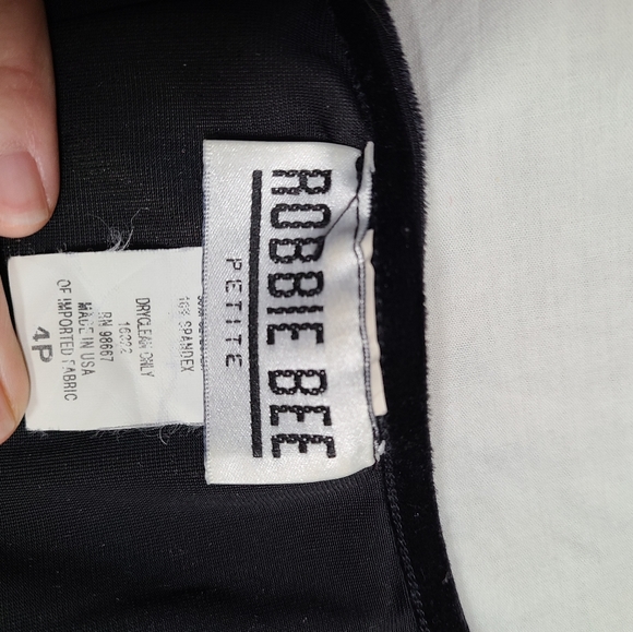 Robbie Bee Vintage Velvet Floral 90s Bodycon Dress - Picture 2 of 5